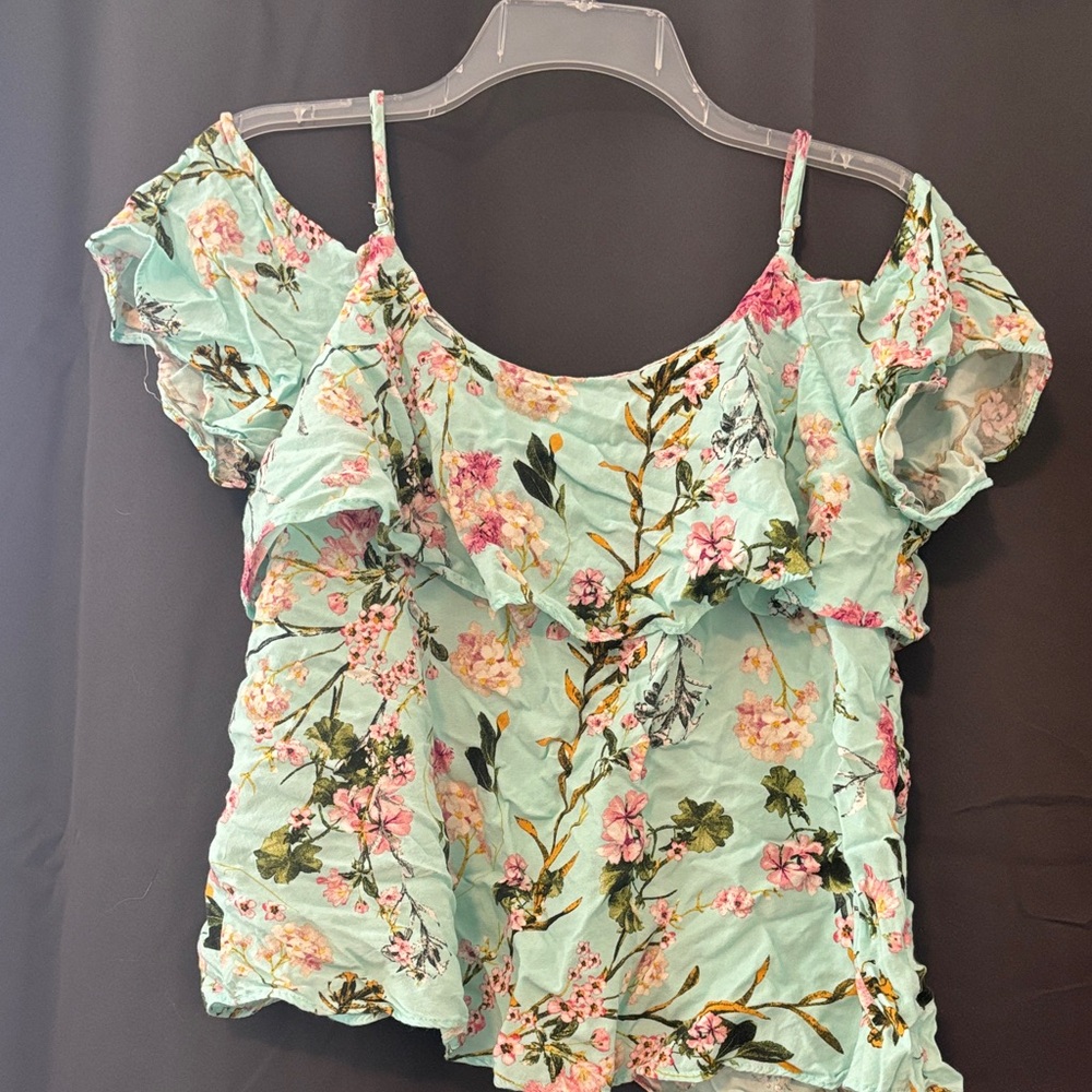Bobeau Mint Floral Ruffle Blouse
